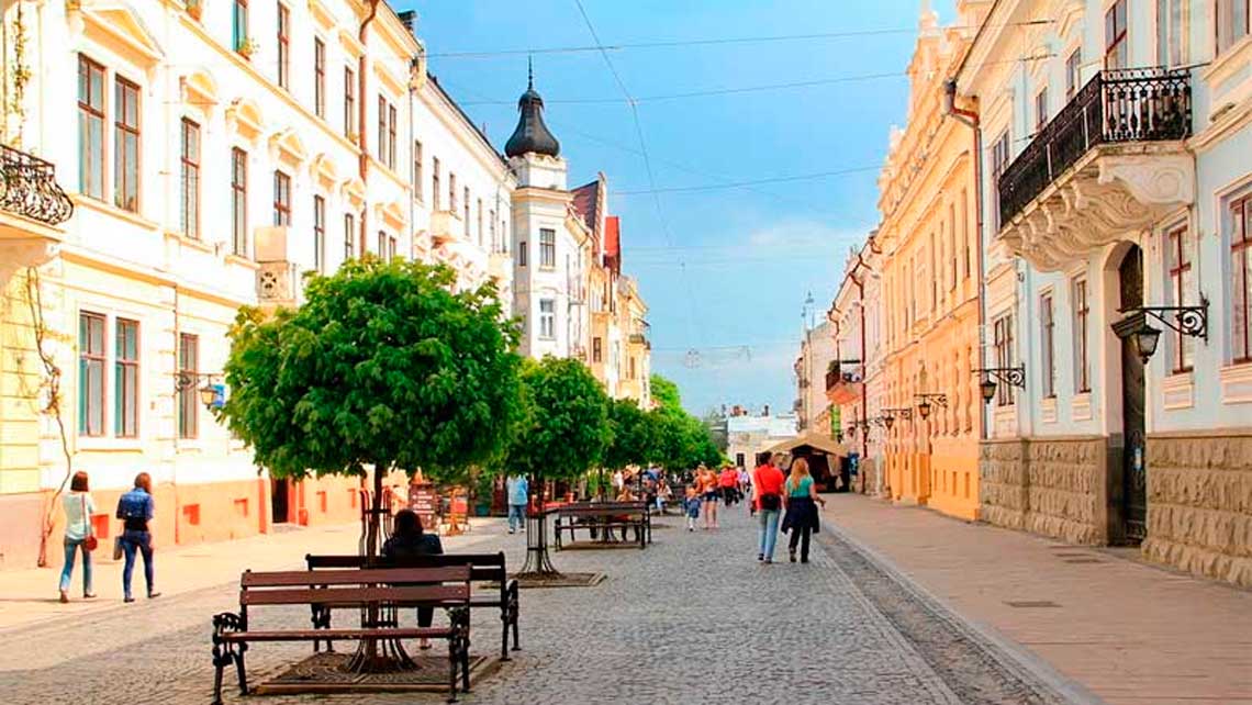chernivtsi-vulytsia-kobylianskoi