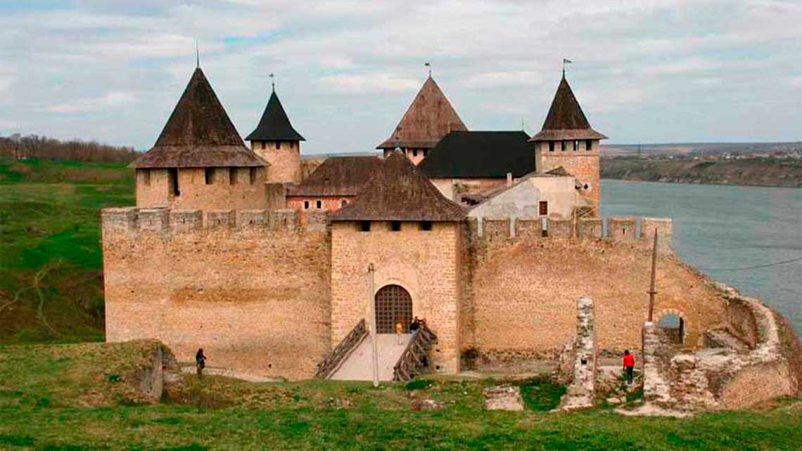 bukovyna-khotynska-fortetsya