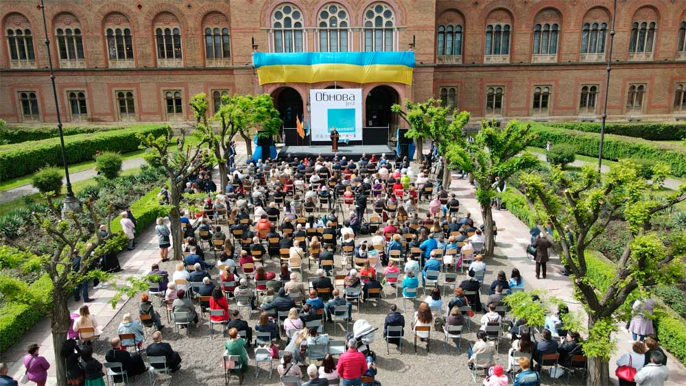 chernivtsi-bukovyna-svyata-podii-2021