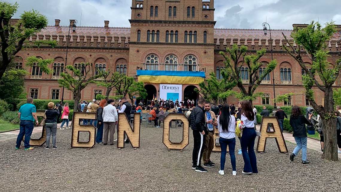 chernivtsi-obnova-fest-2021