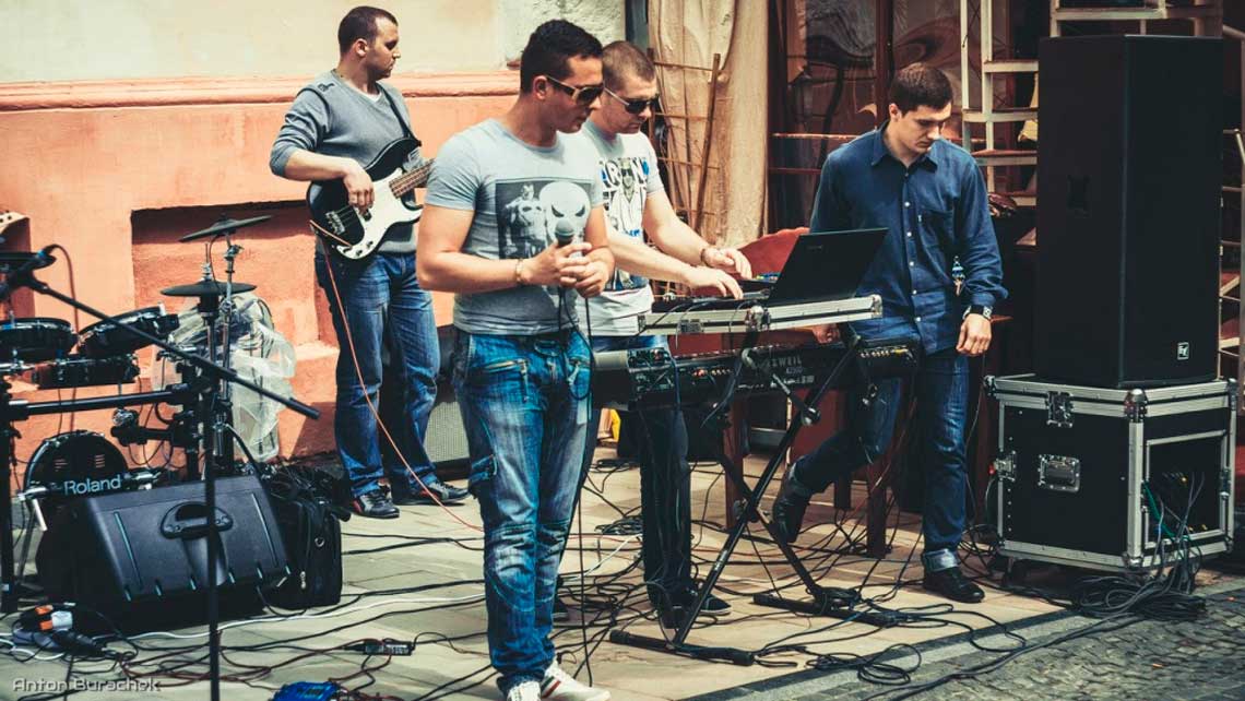 chernivtsi-den-vulychnoi-muzyky-2014