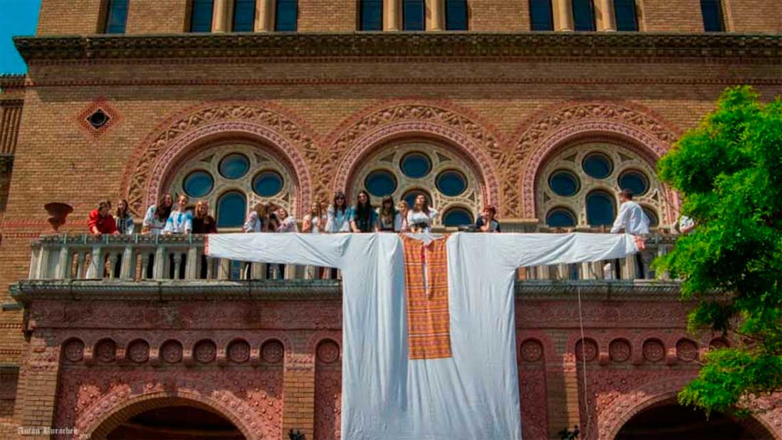 chernivtsi-den-vyshyvanky-2013