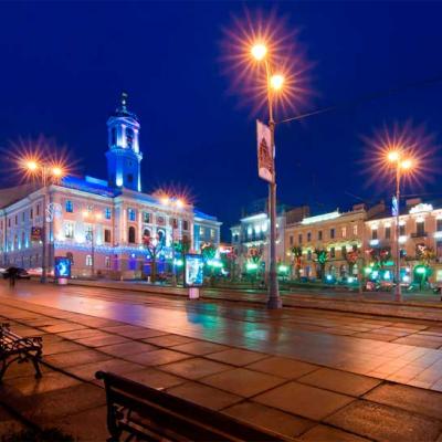 chernivtsi-tsentralna-ploshcha