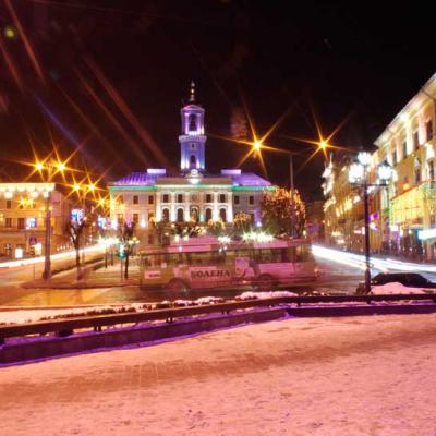 chernivtsi-tsentralna-ploshcha