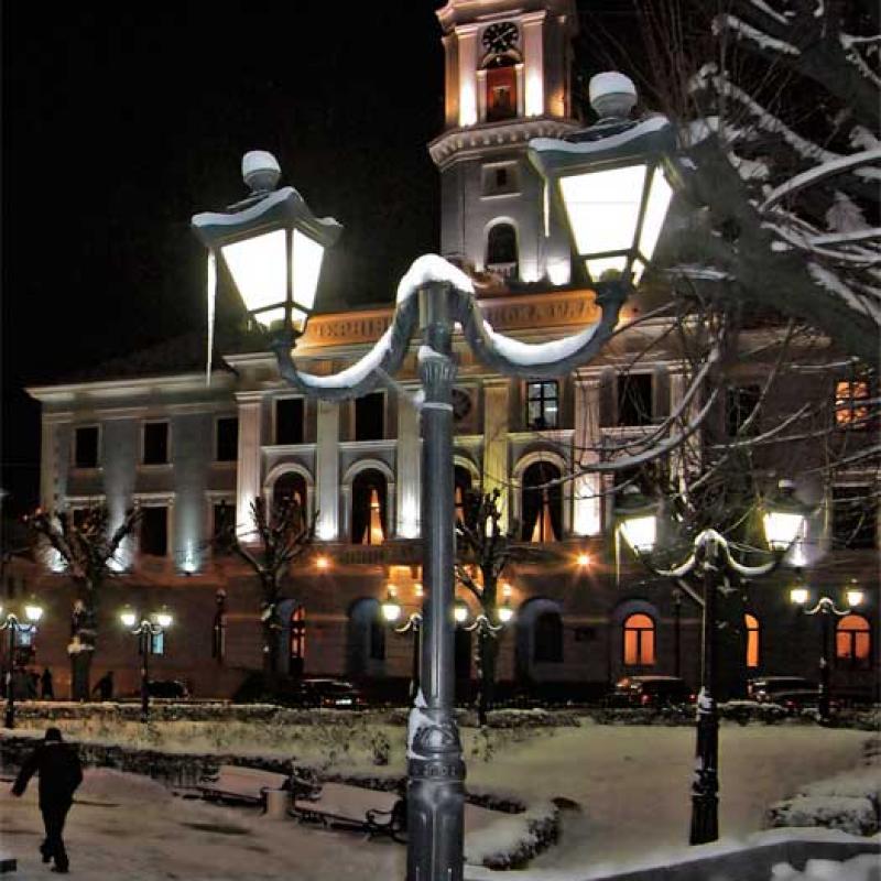chernivtsi-tsentralna-ploshcha