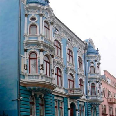 vulytsi-chernivtsiv-more photos
