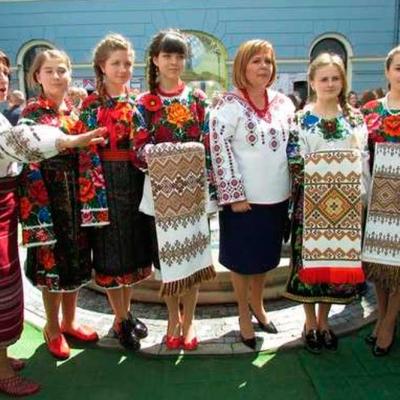 den-vyshyvanky-2016