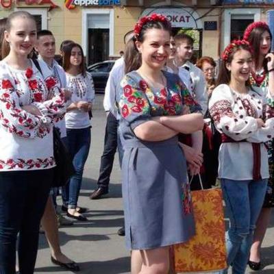 den-vyshyvanky-2016