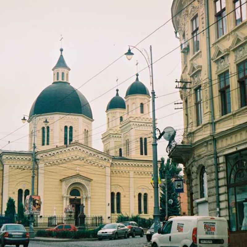 khramy-chernivtsiv