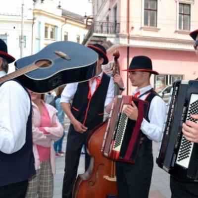 sviato-vulychnoi-muzyky-2015