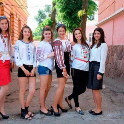 den-vyshyvanky-2015