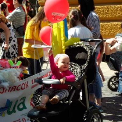 parad-vizochkiv-2015