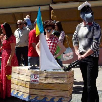 parad-vizochkiv-2015