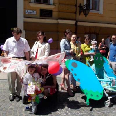 parad-vizochkiv-2015