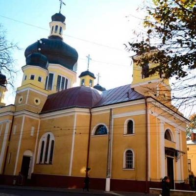 khramy-chernivtsiv-bilshe-photo