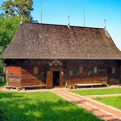 khramy-chernivtsiv-bilshe-photo