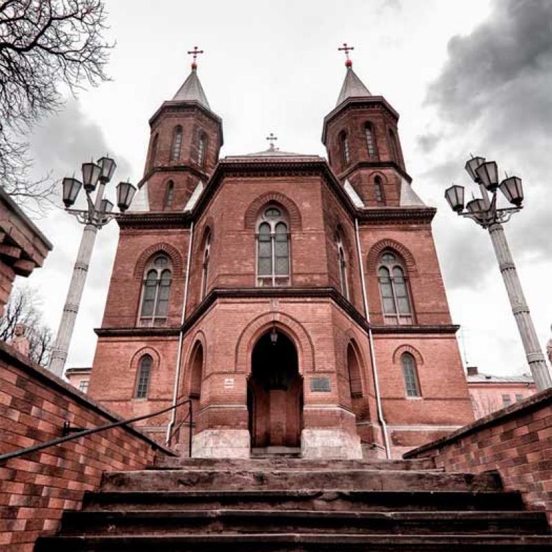 khramy-chernivtsiv-bilshe-photo