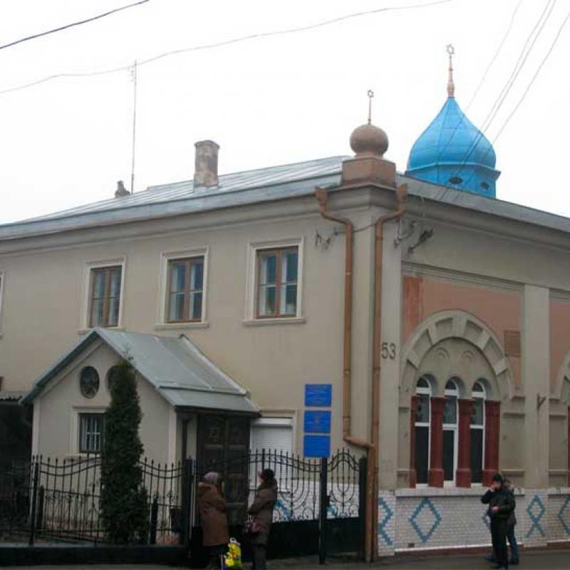 khramy-chernivtsiv-bilshe-photo