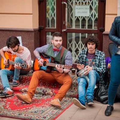 den-vulychnoi-muzyky-2014