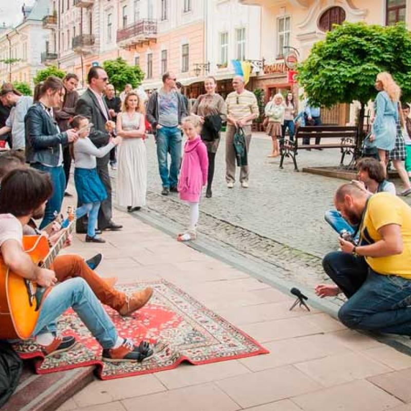 den-vulychnoi-muzyky-2014
