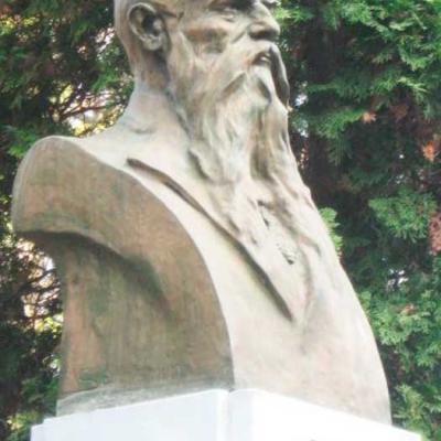 chernivtsi-pamiatnyky-chernivtsiv
