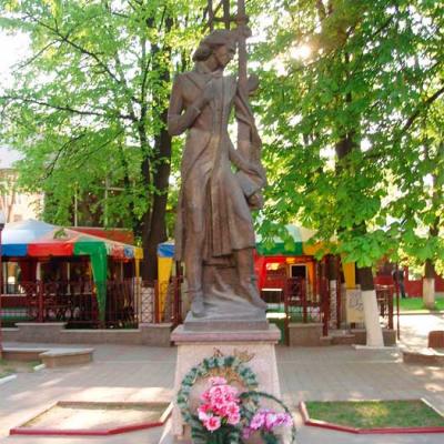 chernivtsi-pamiatnyky-chernivtsiv