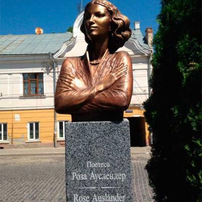 chernivtsi-pamiatnyky-chernivtsiv
