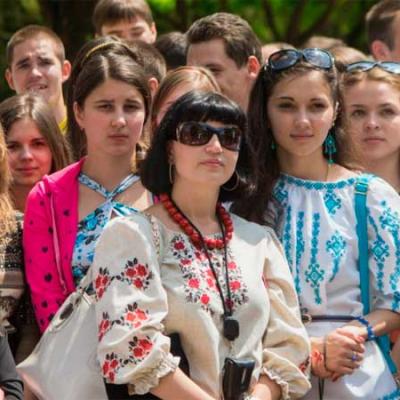 den-vyshyvanky-2013
