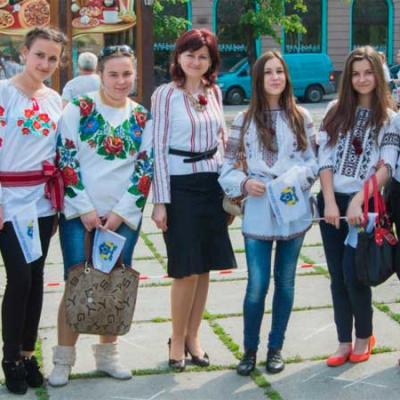 den-vyshyvanky-2013
