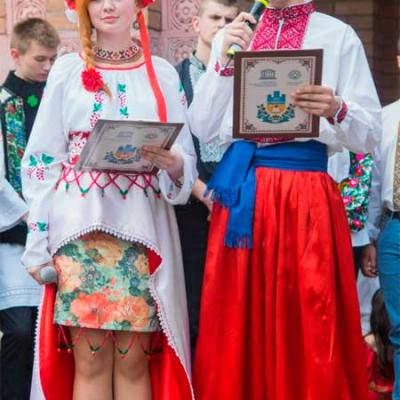 den-vyshyvanky-2013