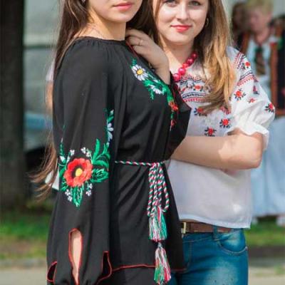 den-vyshyvanky-2013