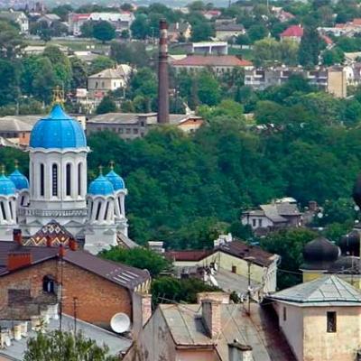 chernivtsi-pohliad-zverkhu