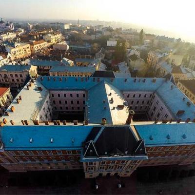 chernivtsi-pohliad-zverkhu