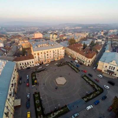 chernivtsi-pohliad-zverkhu