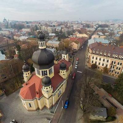 chernivtsi-pohliad-zverkhu