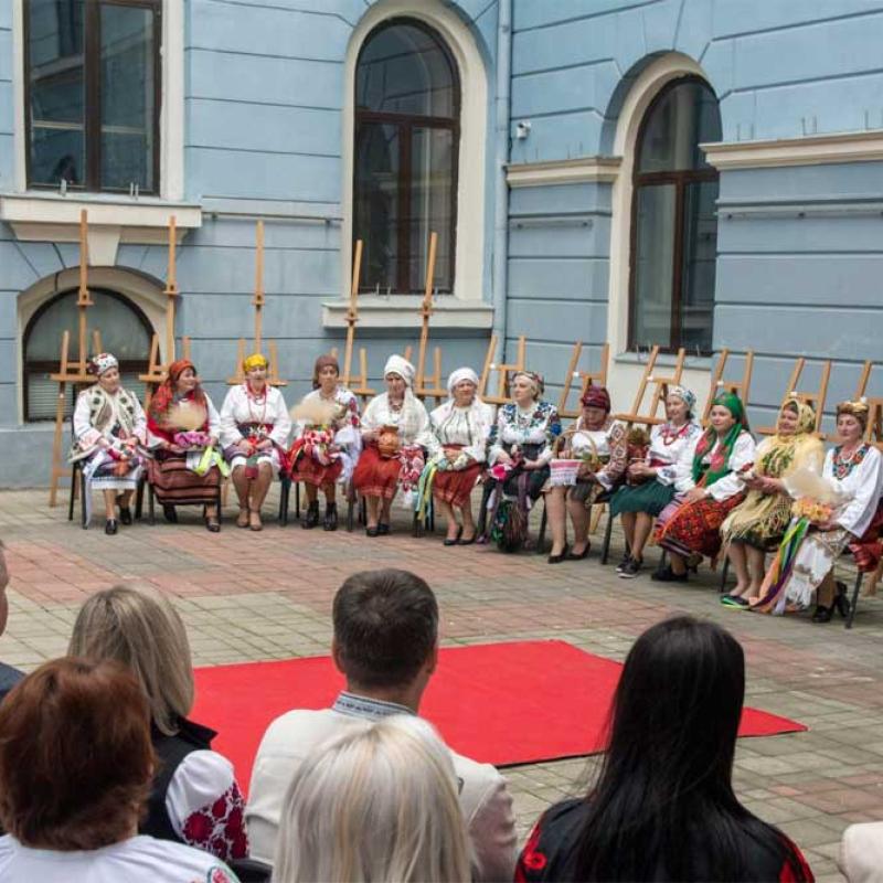 den-vyshyvanky-2023
