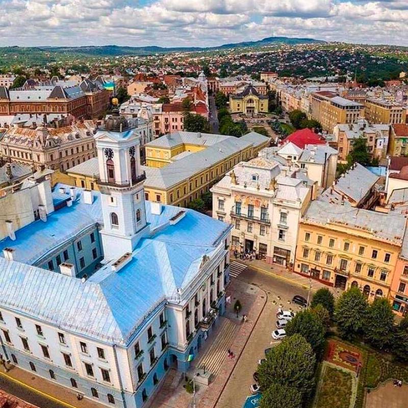 chernivtsi-pohliad-z-vysoty