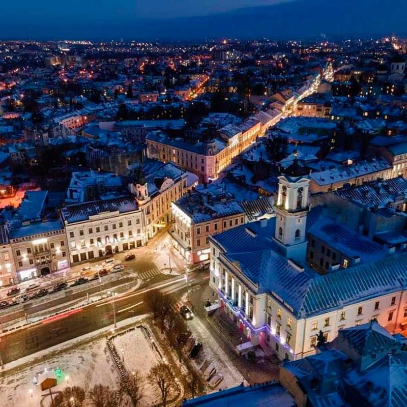 chernivtsi-pohliad-z-vysoty
