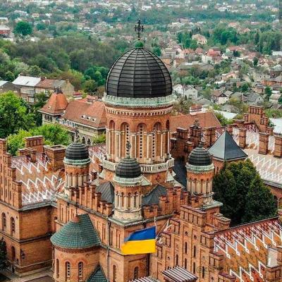 chernivtsi-pohliad-z-vysoty
