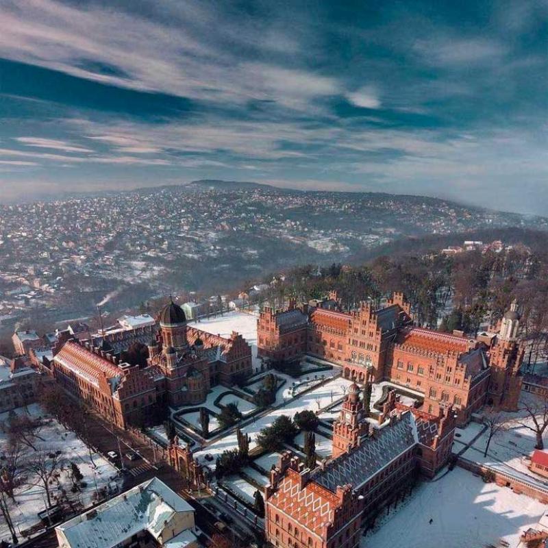chernivtsi-pohliad-z-vysoty