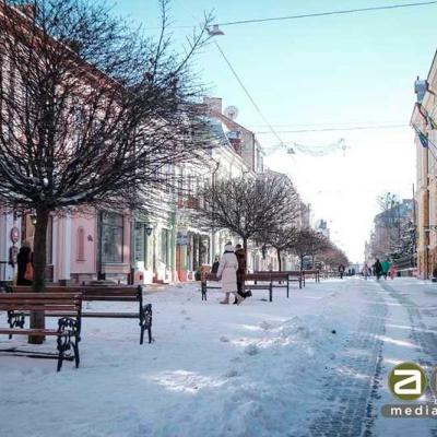 chernivtsi-pid-snihovoiu-kovdroiu