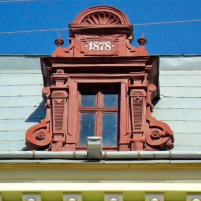 chernivtsi-pohliad-znyzu