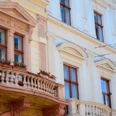 chernivtsi-pohliad-znyzu