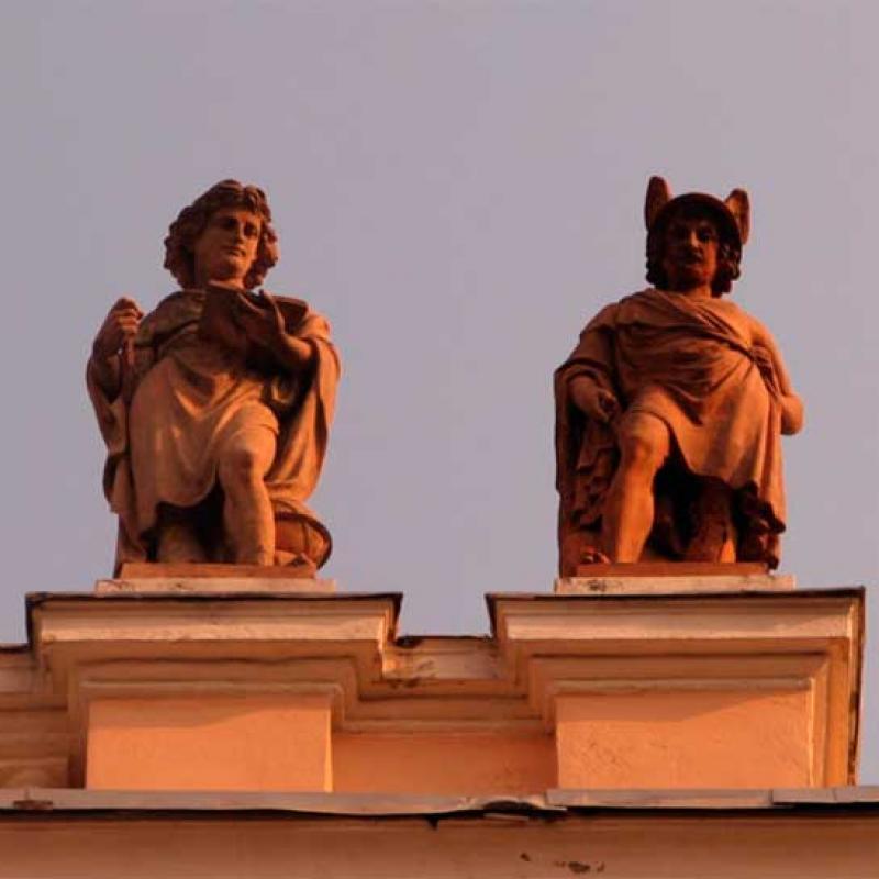 chernivtsi-pohliad-znyzu