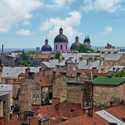 pohliad-na-chernivtsi-z-ratushi