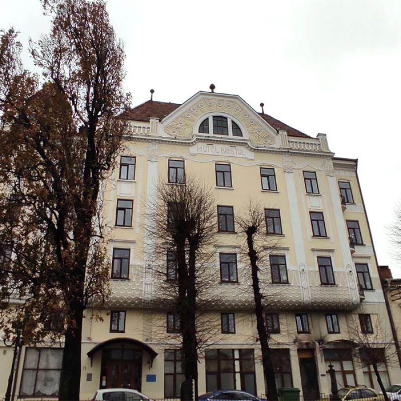 prohulianka-chernivtsiamy-0372ua
