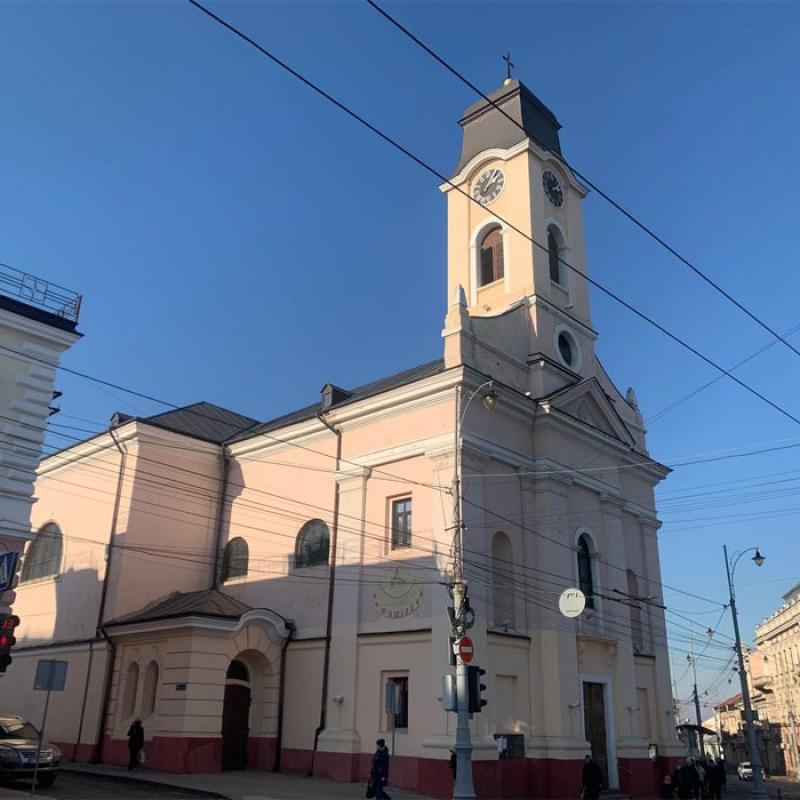 prohulianka-chernivtsiamy-0372ua