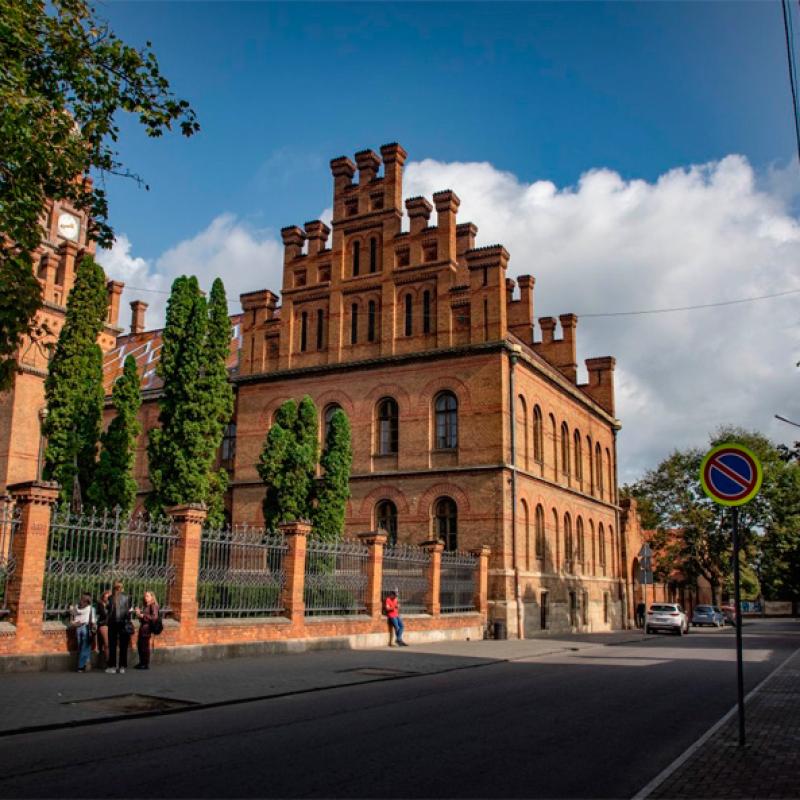 osinni-chernivtsi-vid-c4