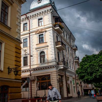osinni-chernivtsi-vid-c4