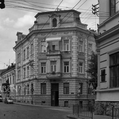 chernivetski-zamalovky-b-w